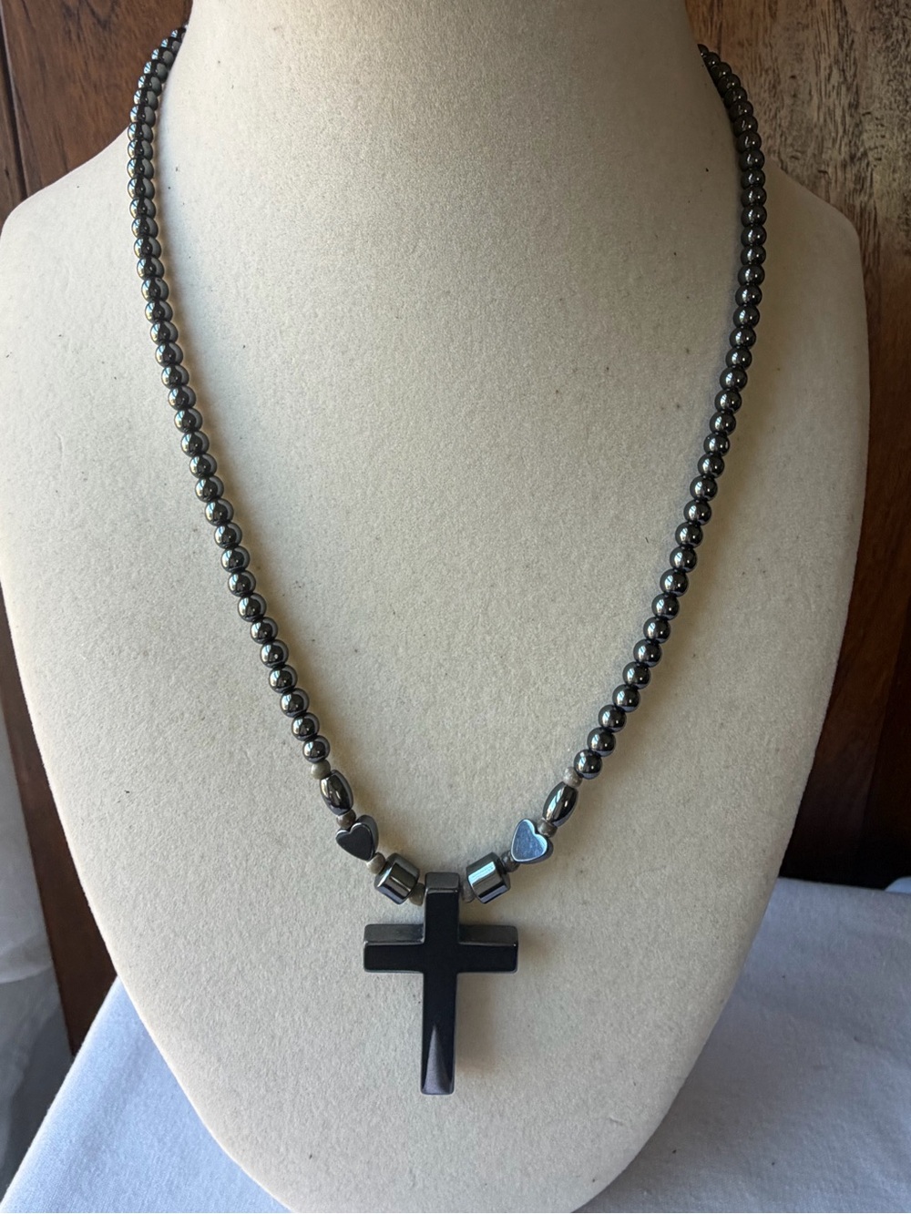 Hematite Bead Cross Pendant Necklace Screw Barrel Clasp Heart Accent Beads